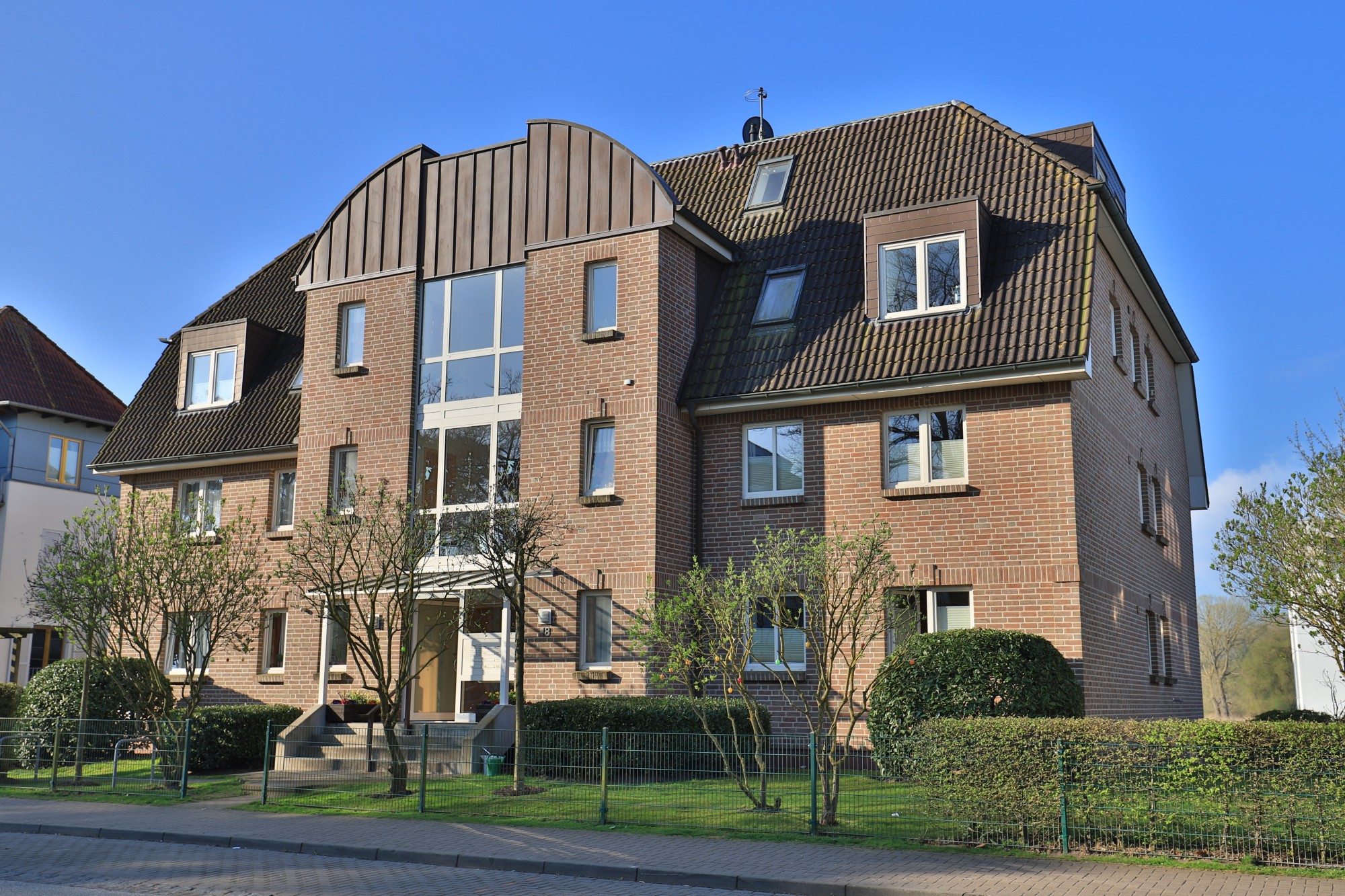 sonne-sand-und-meer-charmante-2-zimmer-eigentumswohnung-in-zentraler-lage-des-ostseebades-boltenhagen