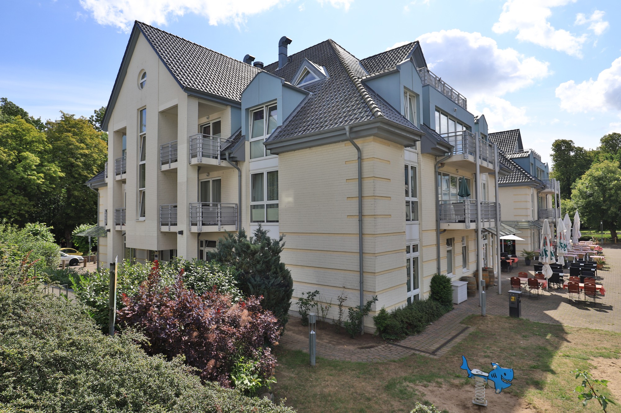 zentrale-lage-70-m-bis-zum-strand-attraktive-2-zimmer-etagenwohnung-mit-suedwest-balkon